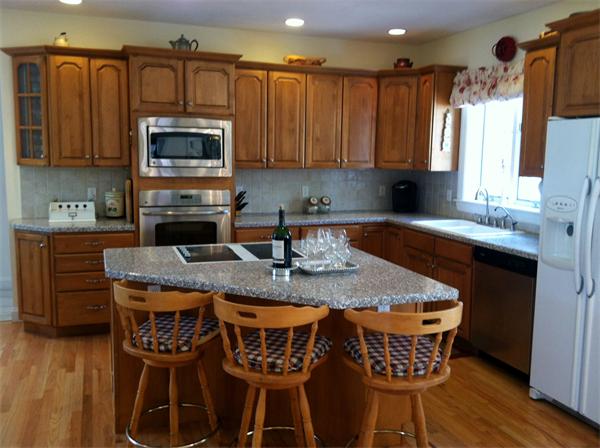 21 Andrews Farm Road Easton, MA 02356 - Photo 2 of 15 Gallery Image 2