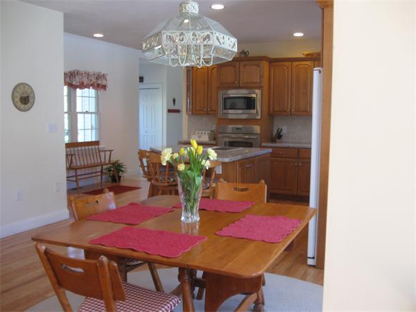 21 Andrews Farm Road Easton, MA 02356 - Photo 5 of 15 Gallery Image 5