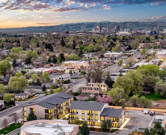 $379,000 | 2320 South Broadway Avenue, Unit B302, Boise, ID 83706