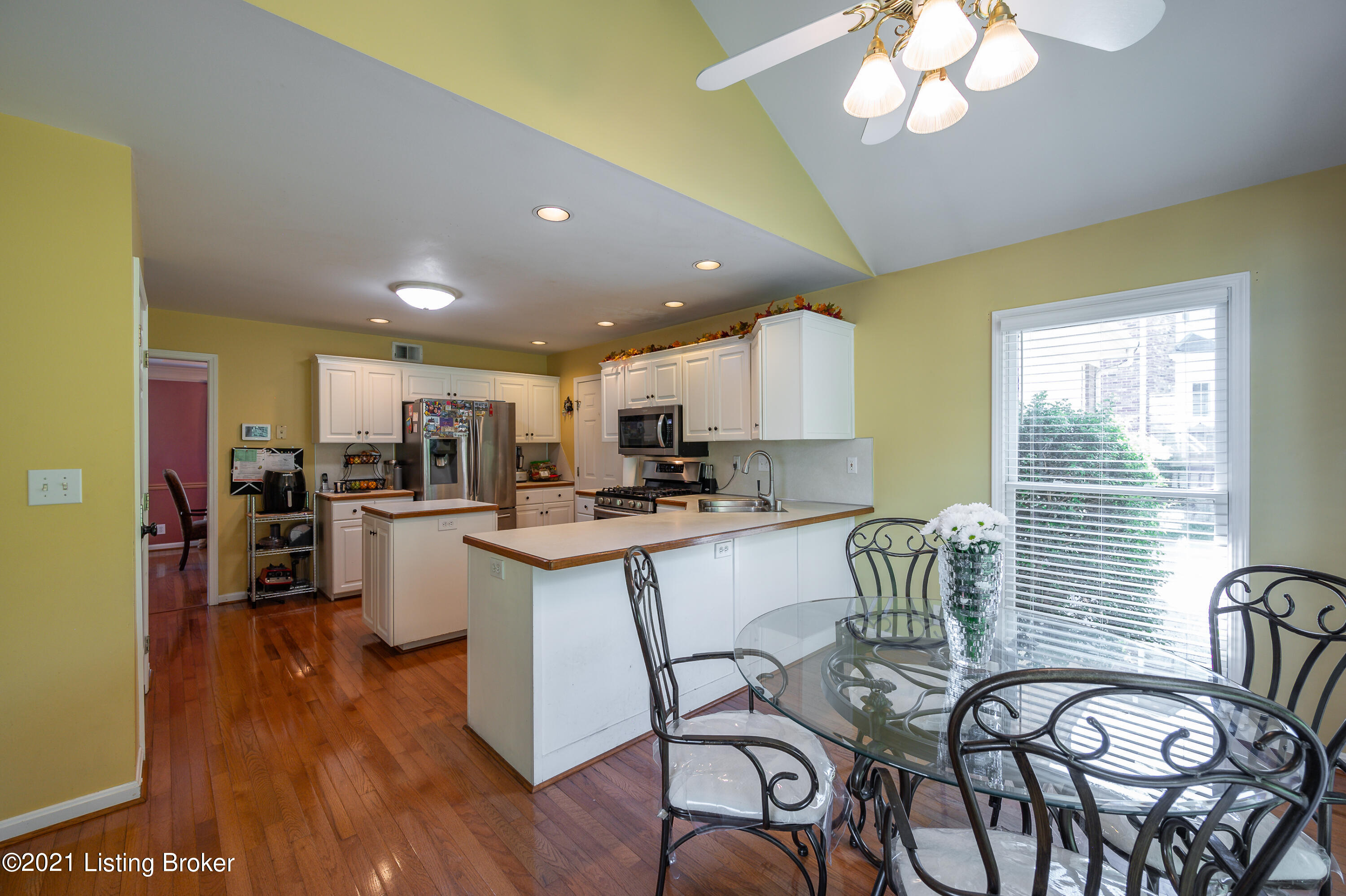 14016 Hickory Ridge Road Louisville, KY 40245 - Photo 19 of 39 20Hickory Ridge Rd 14016