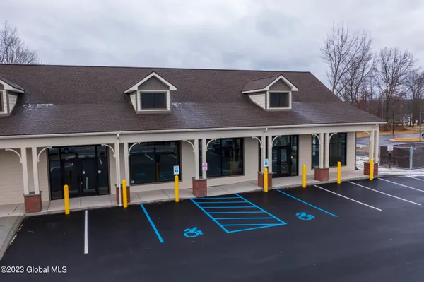 $17 | 230 Church Avenue, Ballston, NY 12020