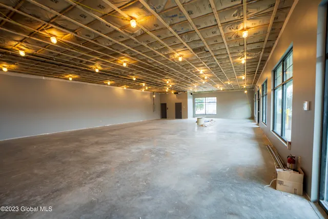 $17 | 230 Church Avenue, Ballston, NY 12020