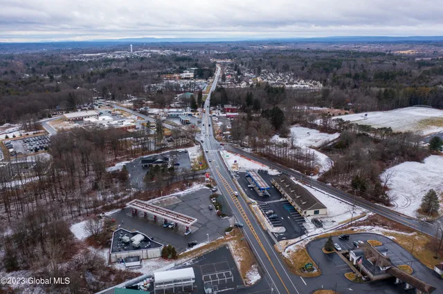 $17 | 230 Church Avenue, Ballston, NY 12020
