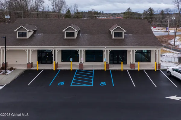 $17 | 230 Church Avenue, Ballston, NY 12020