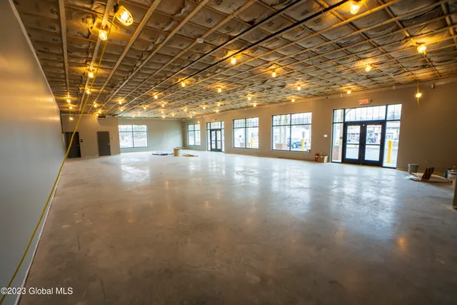 $17 | 230 Church Avenue, Ballston, NY 12020