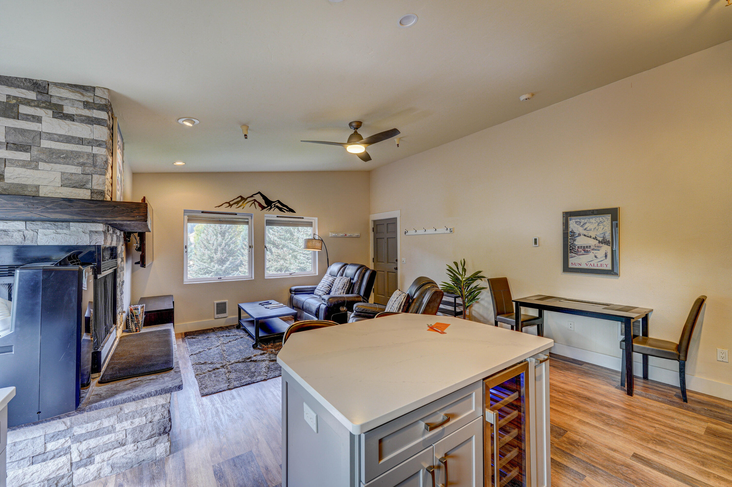 351 2nd Avenue South, Unit 506 Ketchum, ID 83340 - Photo 2 of 13 506 Christophe-02