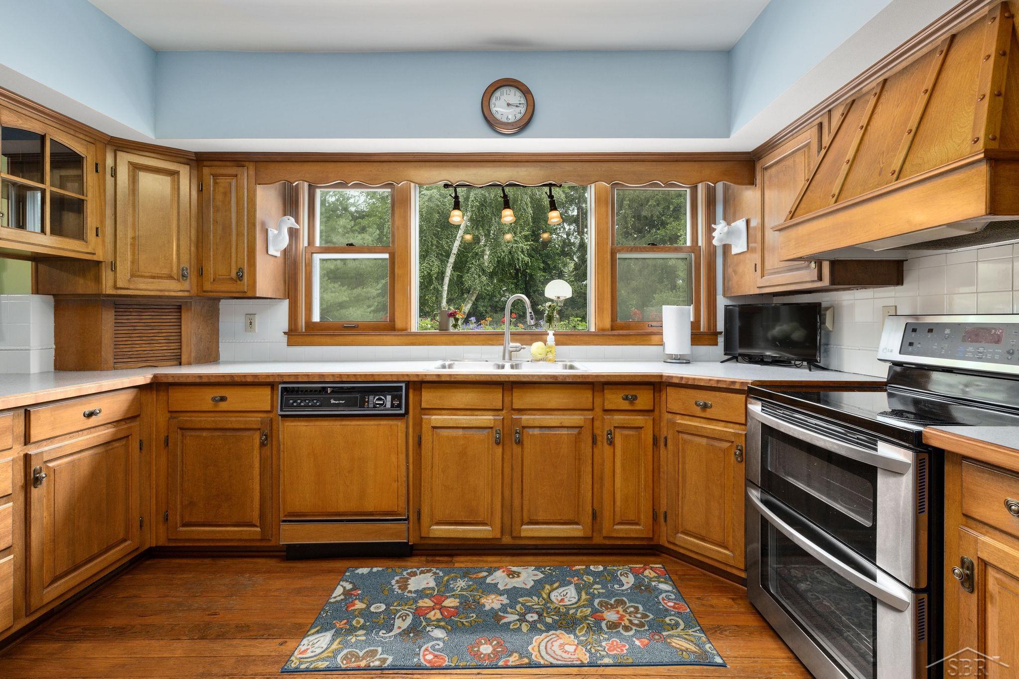 1535 Hemmeter Road Saginaw, MI 48638 - Photo 17 of 46 50083986-16.JPG