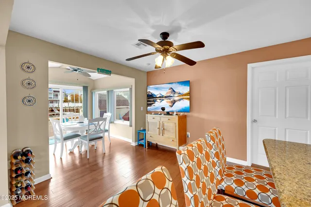 $469,900 | 7 West Schuylkill Road, Little Egg Harbor, NJ 08087