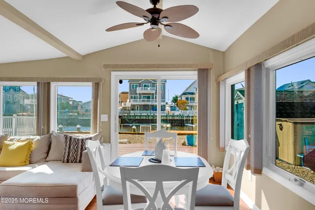 $469,900 | 7 West Schuylkill Road, Little Egg Harbor, NJ 08087