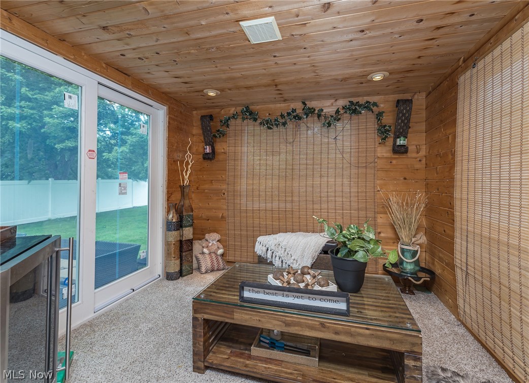 1575 Edgefield Road Lyndhurst, OH 44124 - Photo 7 of 23
