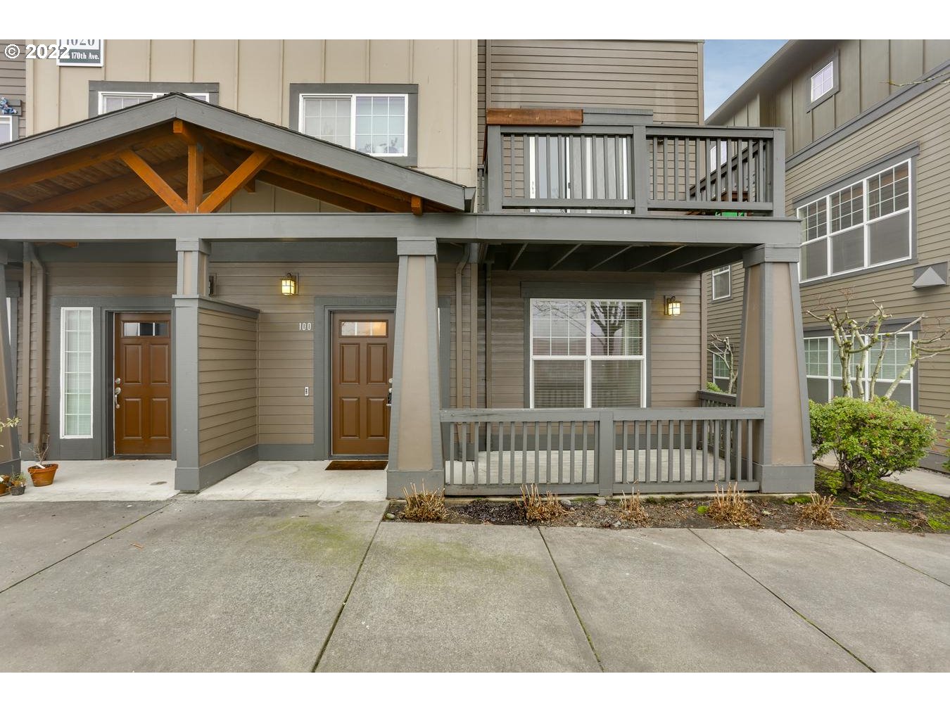 1020 Southwest 170th Avenue, Unit 100 Beaverton, OR 97003 - Photo 3 of 28 a front view of a house