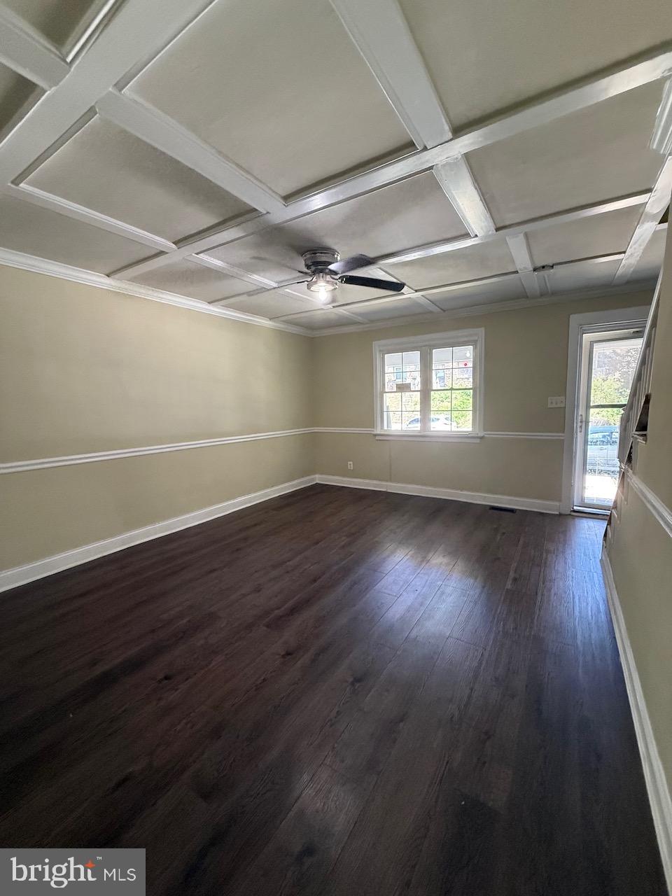 3826 8th Street Baltimore, MD 21225 - Photo 5 of 26