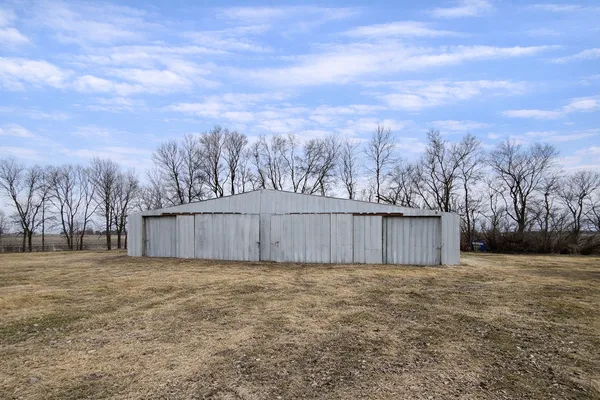$325,000 | 96 200th Avenue, Fulda, MN 56131