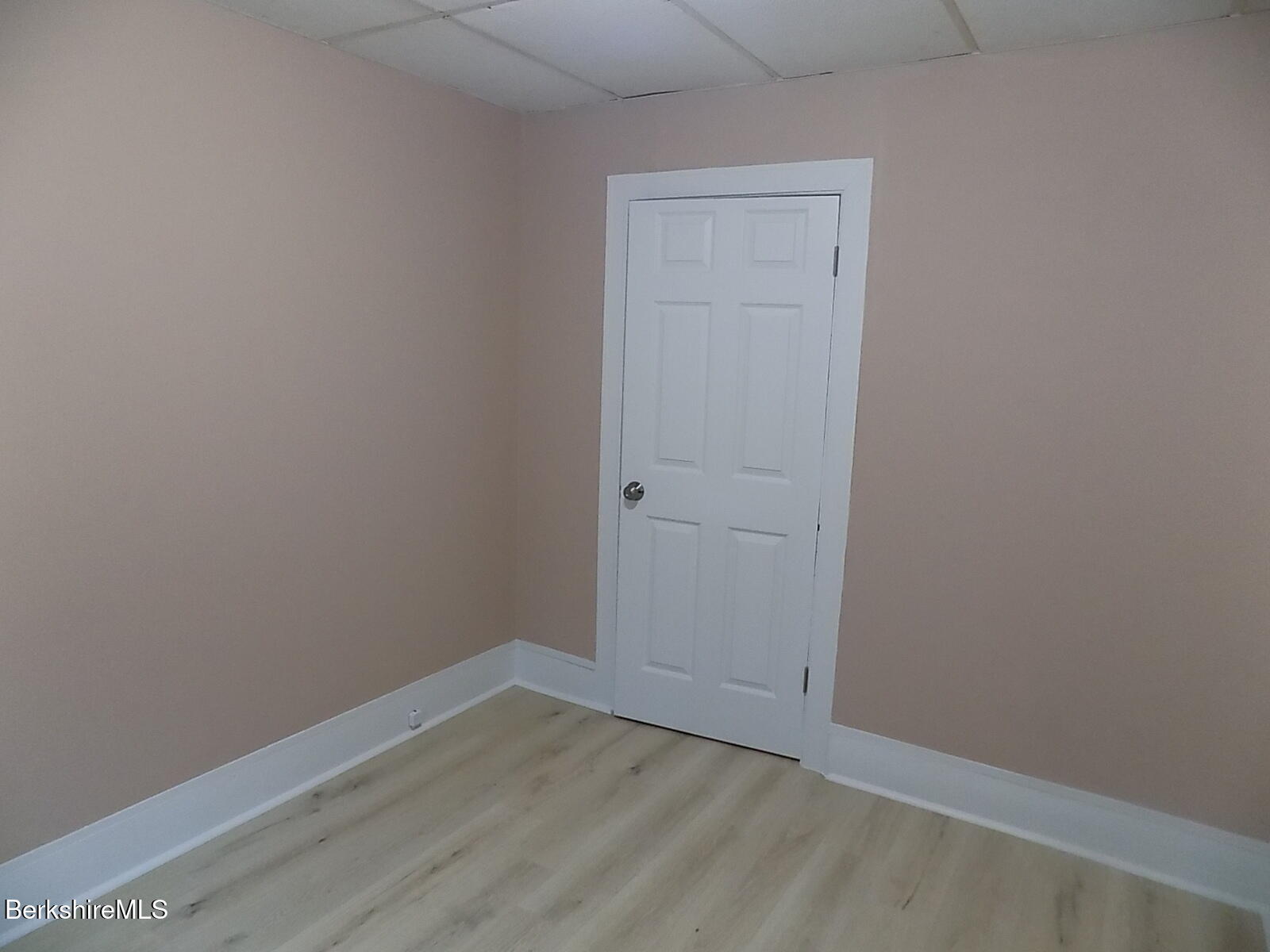 286 Walnut Street North Adams, MA 01247 - Photo 14 of 24 an empty room with wooden floor
