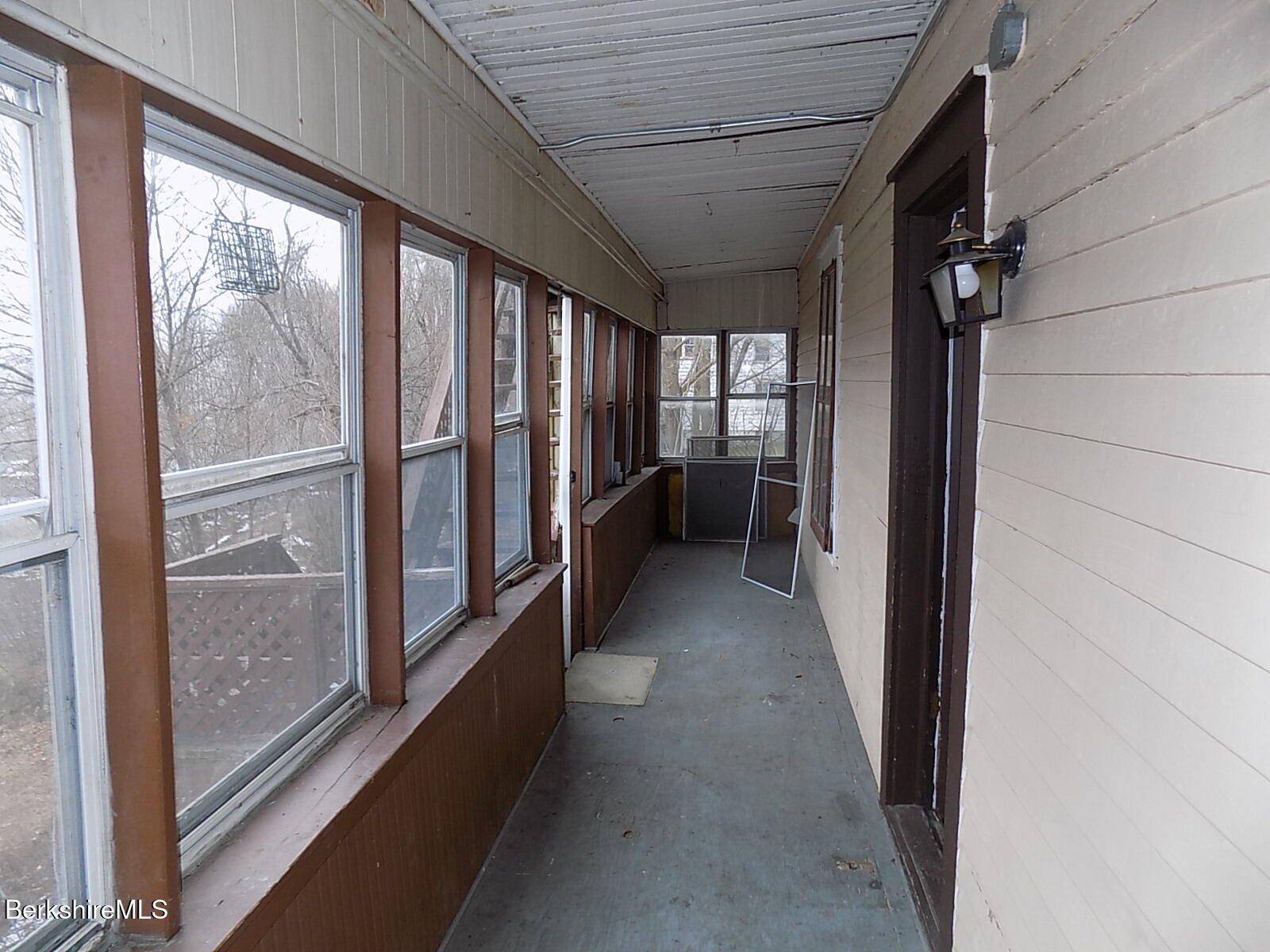 286 Walnut Street North Adams, MA 01247 - Photo 15 of 24 a view of hallway with windows