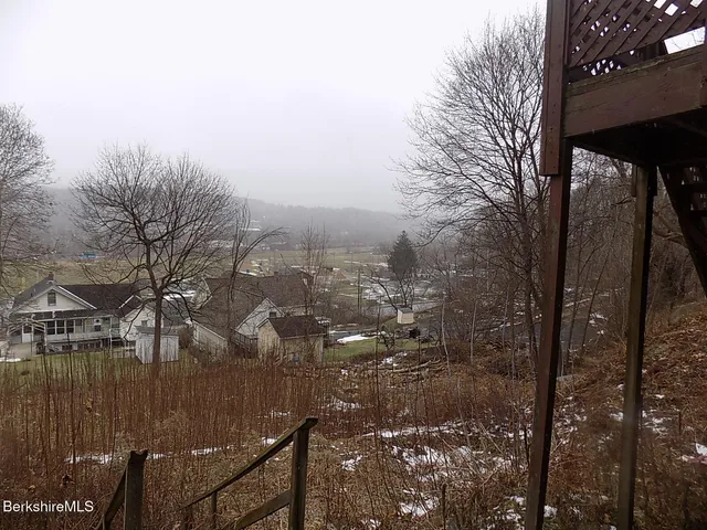 $195,000 | 286 Walnut Street, North Adams, MA 01247