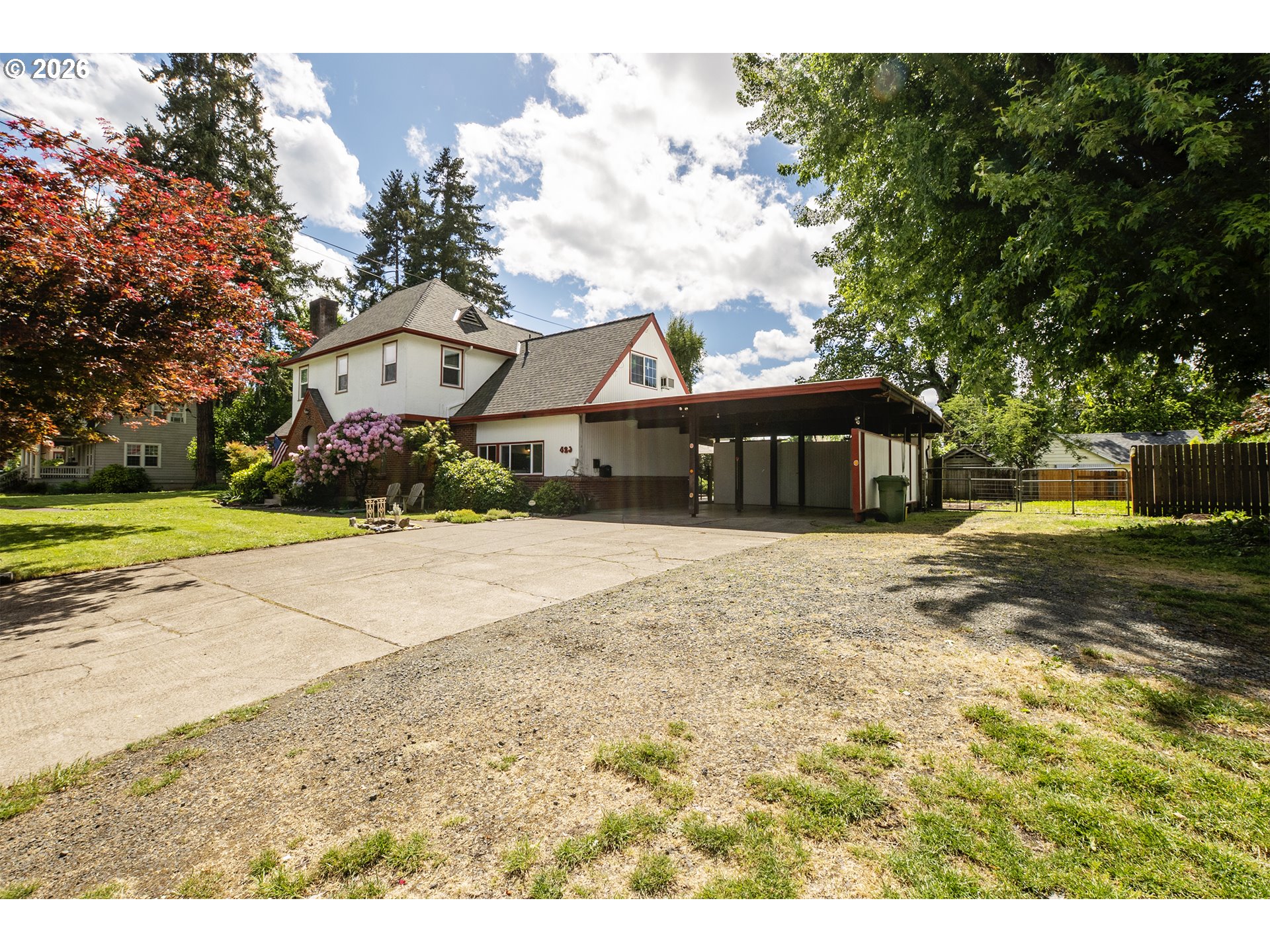 425 North 9th Street Cottage Grove, OR 97424 - Photo 4 of 48