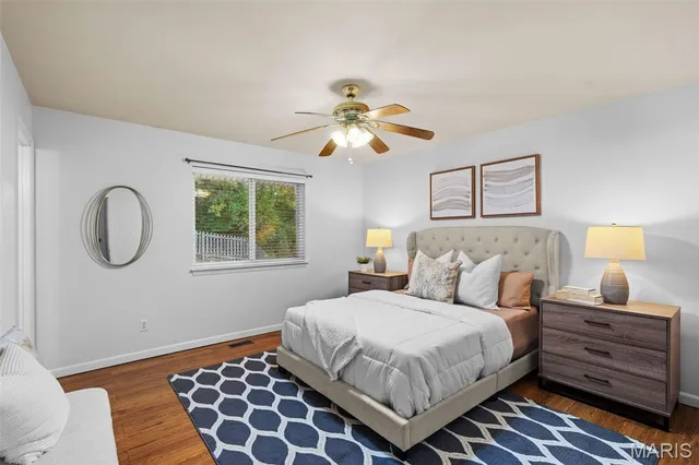 $275,000 | 1241 Fenton Ridge Drive, Fenton, MO 63026