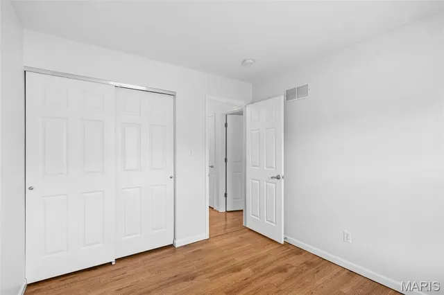 $275,000 | 1241 Fenton Ridge Drive, Fenton, MO 63026