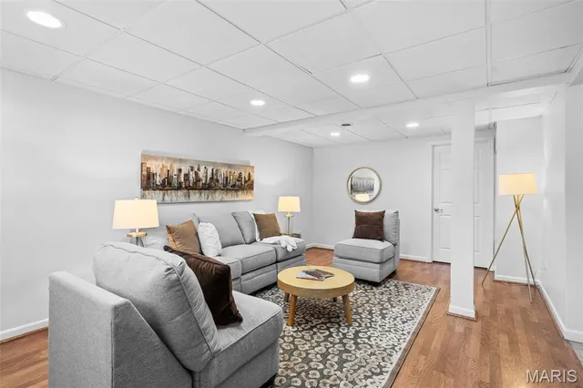 $275,000 | 1241 Fenton Ridge Drive, Fenton, MO 63026