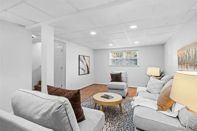 $275,000 | 1241 Fenton Ridge Drive, Fenton, MO 63026