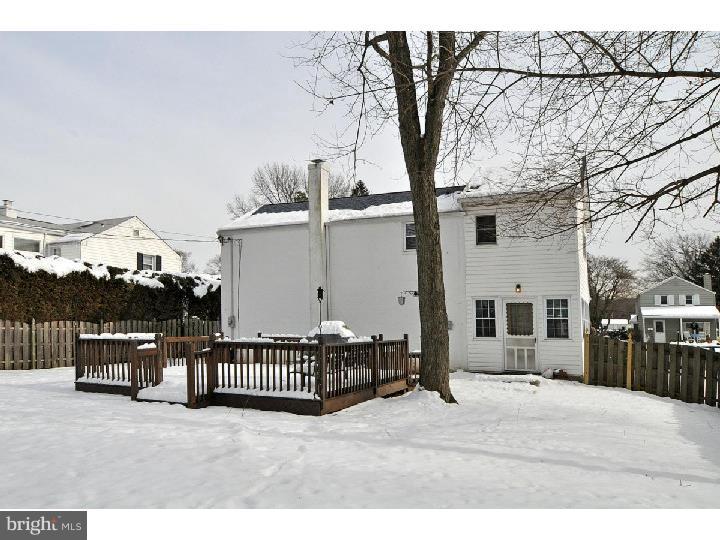 123 Redford Road Oreland, PA 19075 - Photo 2 of 24 Exterior Back