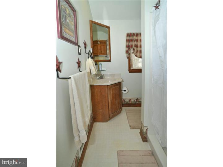 123 Redford Road Oreland, PA 19075 - Photo 18 of 24 Master Bathroom
