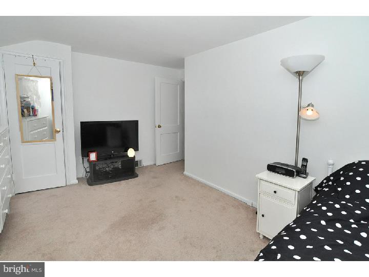 123 Redford Road Oreland, PA 19075 - Photo 20 of 24 Bedroom 2