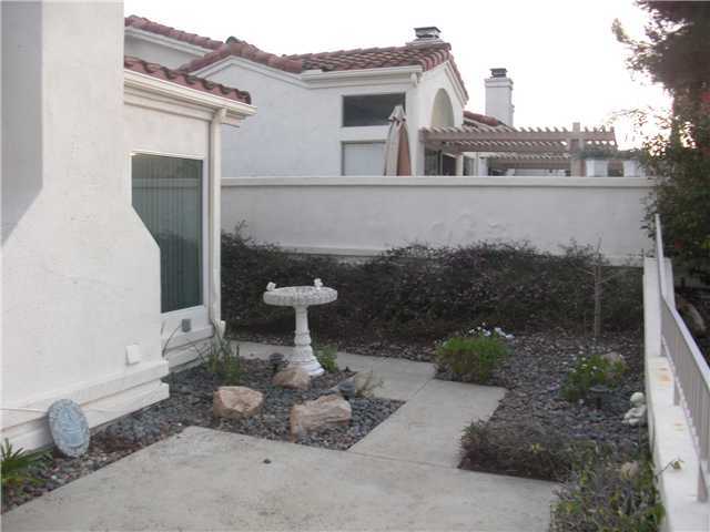 8909 Circle R View Lane Escondido, CA 92026 - Photo 16 of 17