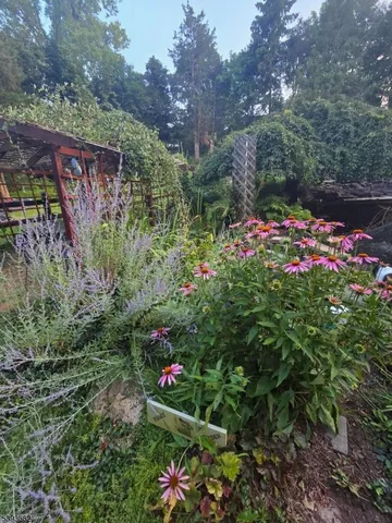 $479,000 | 316 Spring Garden Road, Milford, NJ 08848