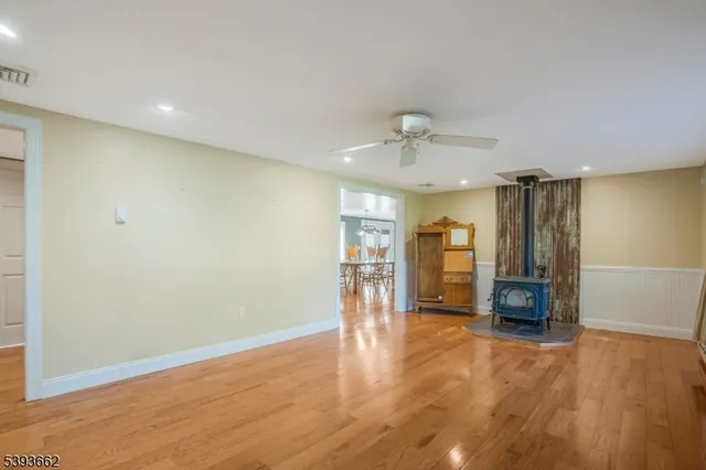 $479,000 | 316 Spring Garden Road, Milford, NJ 08848