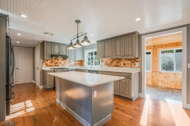 $479,000 | 316 Spring Garden Road, Milford, NJ 08848