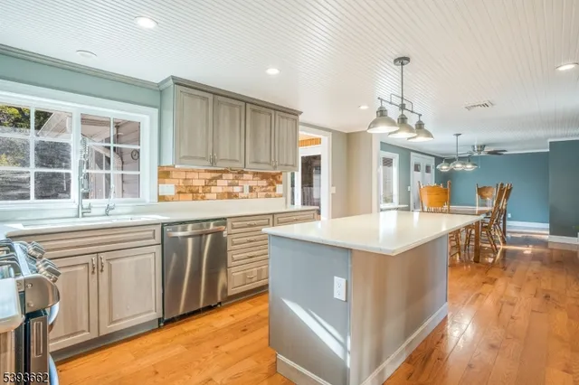 $479,000 | 316 Spring Garden Road, Milford, NJ 08848