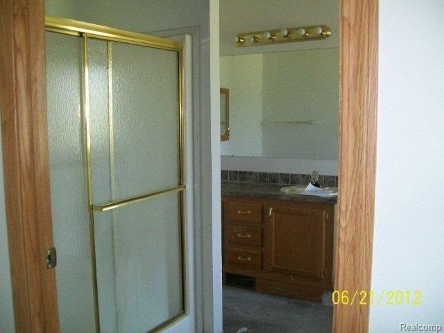 3921 Fargo Road Avoca, MI 48006 - Photo 10 of 11 12.jpg