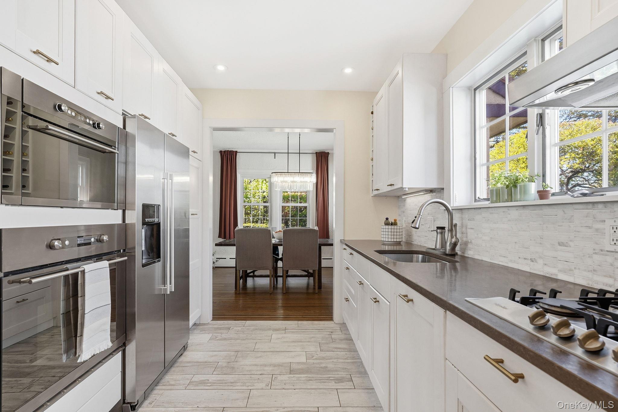 76 Yale Road Hartsdale, NY 10530 - Photo 12 of 36