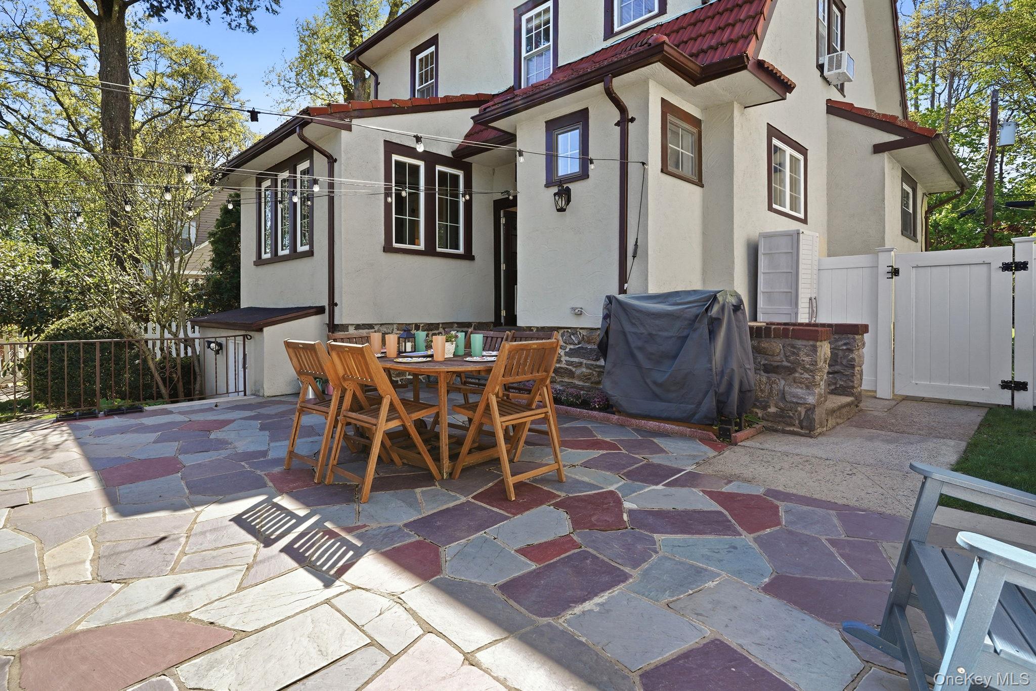 76 Yale Road Hartsdale, NY 10530 - Photo 28 of 36