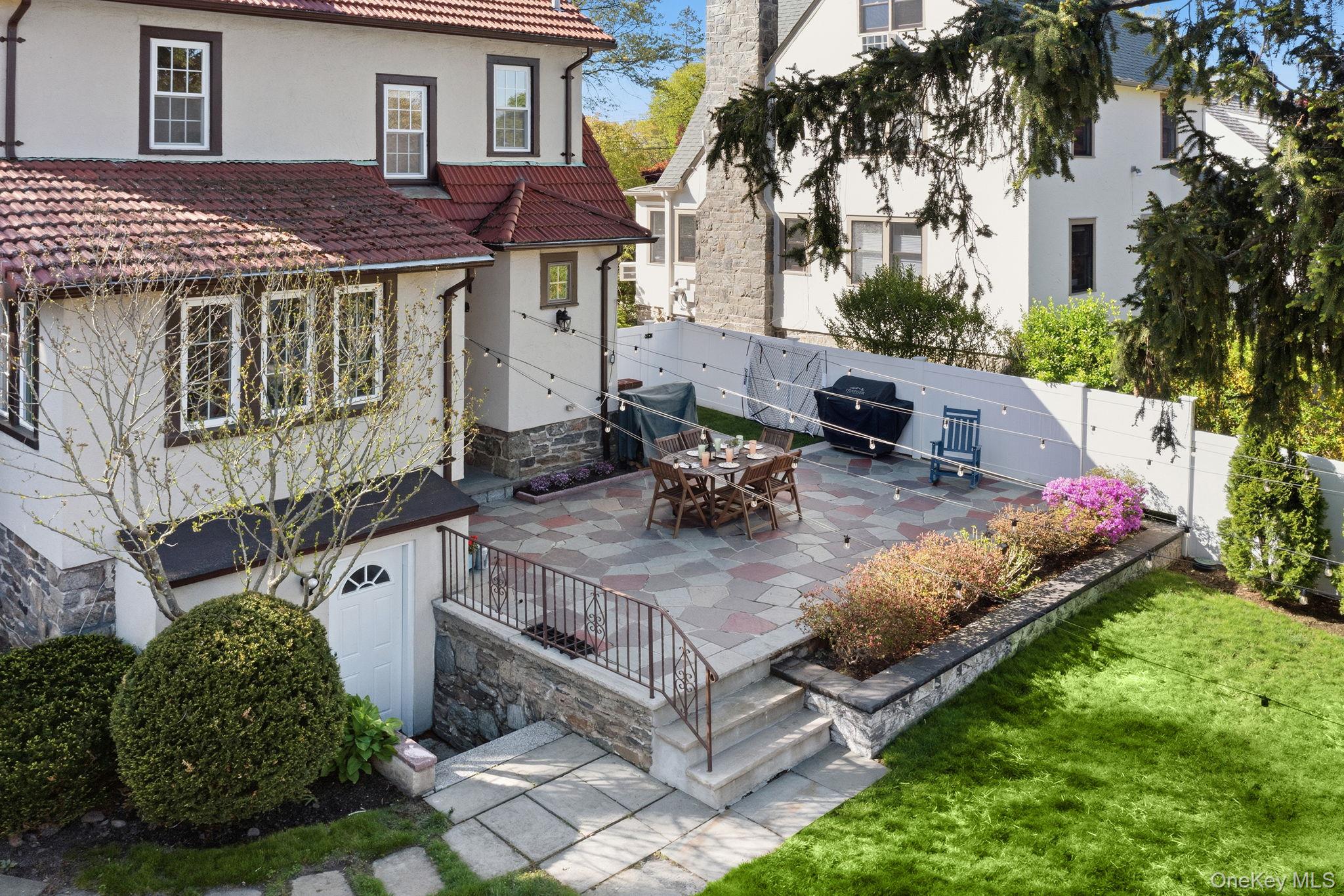76 Yale Road Hartsdale, NY 10530 - Photo 30 of 36