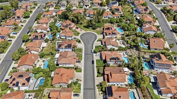 $2,099,000 | 21732 Exton Way, Lake Forest, CA 92630