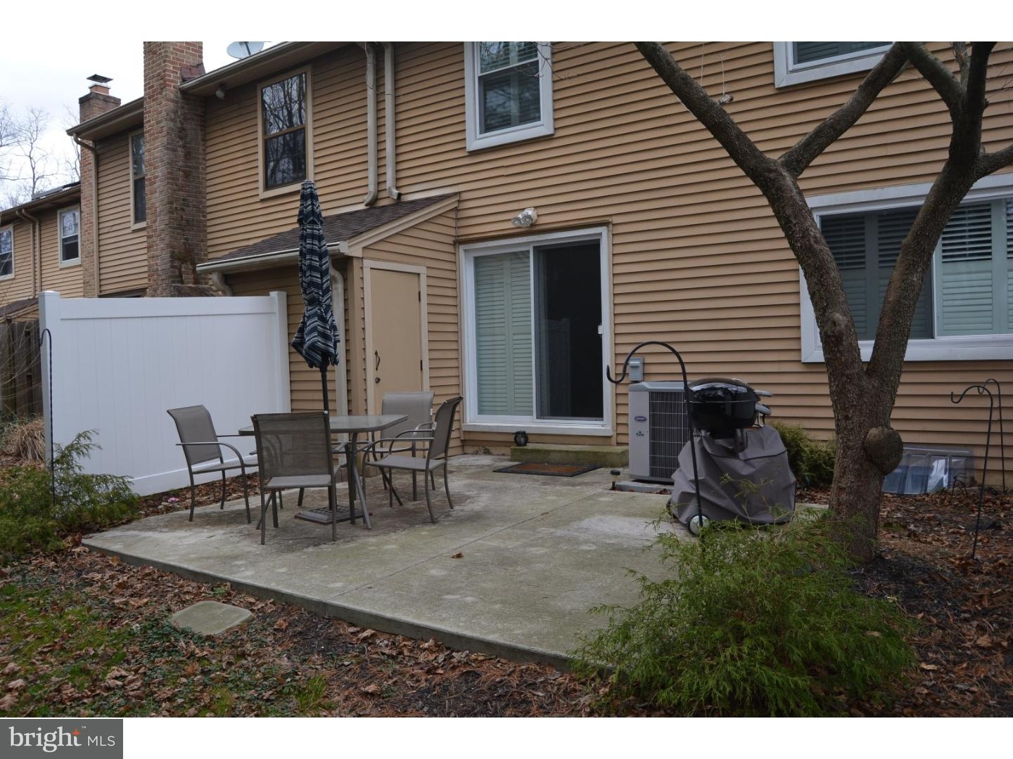 8 Farnwood Road Mount Laurel, NJ 08054 - Photo 19 of 21 Back Yard