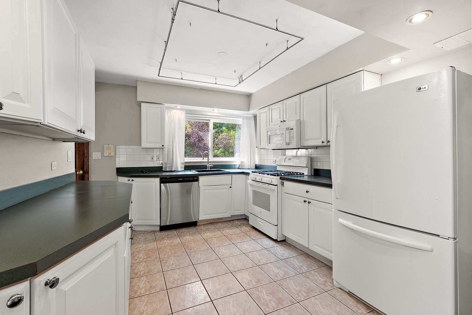 1800 Shermer Road Northbrook, IL 60062 - Photo 7 of 51