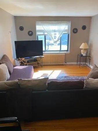 $264,900 | 14 Ashland Street, Unit 2R, Worcester, MA 01609