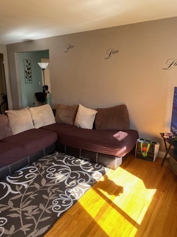 14 Ashland Street, Unit 2R Worcester, MA 01609 - Photo 9 of 18