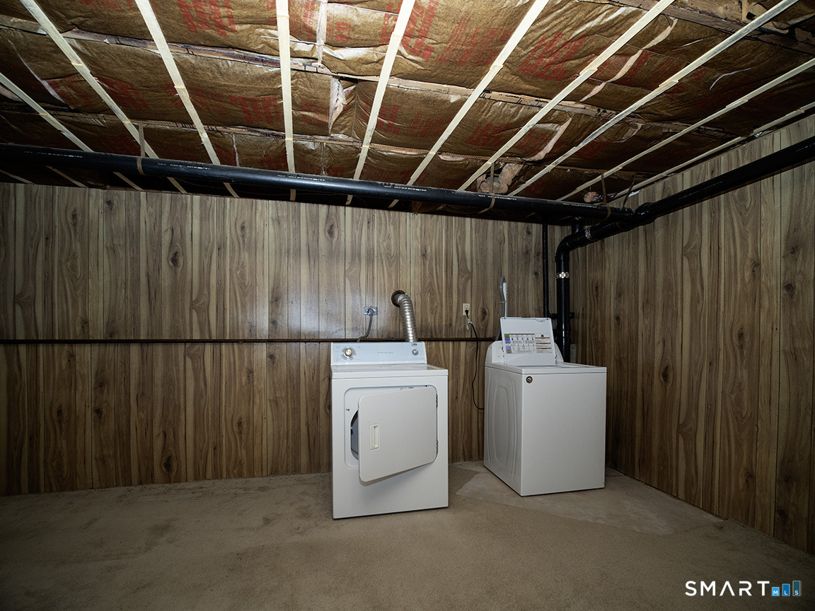 6 Meeting House Road, Unit A Stratford, CT 06614 - Photo 24 of 28 Gallery Image 24