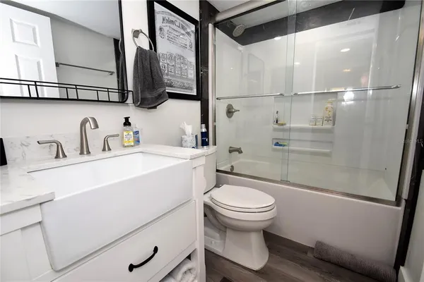 $2,200 | 1716 Glenhouse Drive, Unit GL421, Sarasota, FL 34231