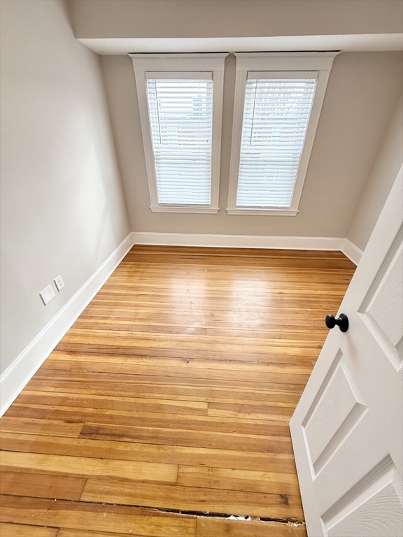 18 Salina Road, Unit 3 Boston, MA 02122 - Photo 11 of 19