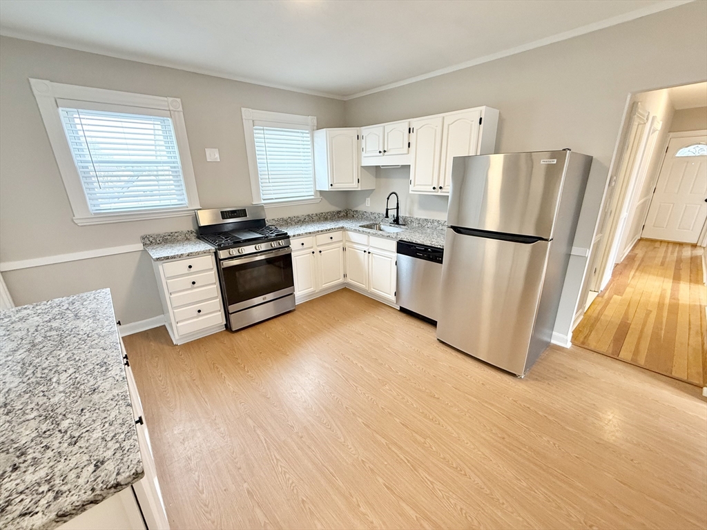 18 Salina Road, Unit 3 Boston, MA 02122 - Photo 2 of 19