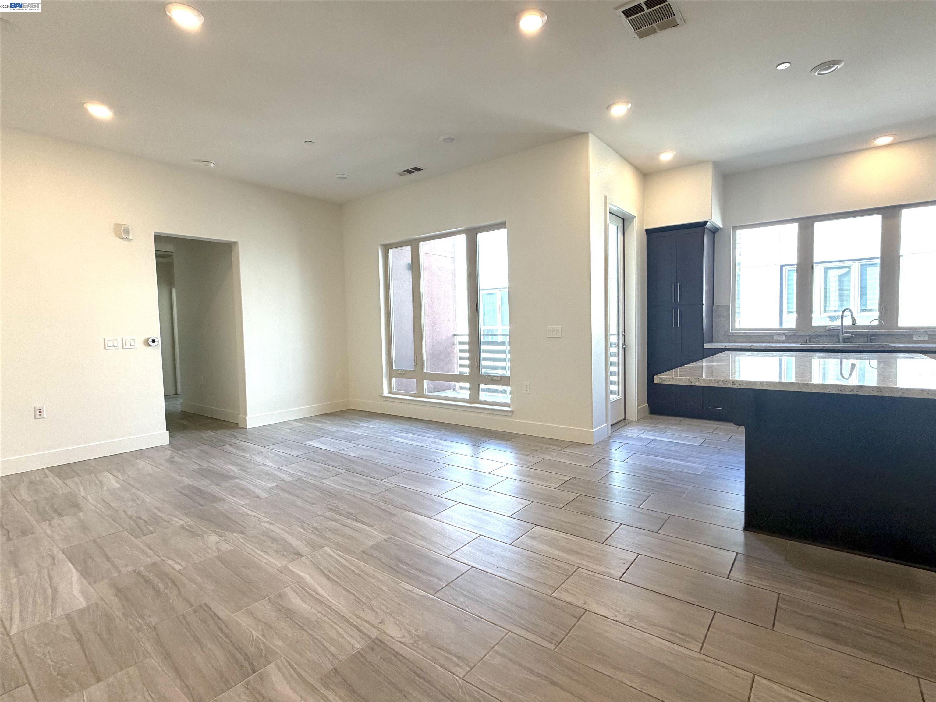 1625 Delano Street, Unit 31 Milpitas, CA 95035 - Photo 2 of 50