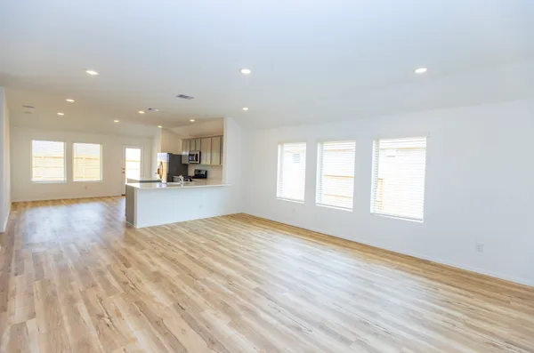 $2,350 | 5330 Sleepy Fox Lane, Richmond, TX 77469
