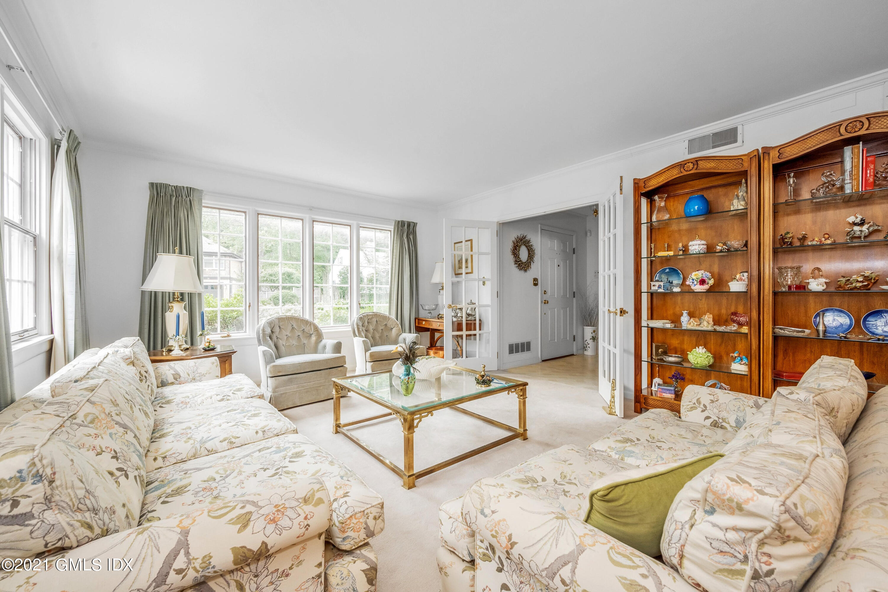 18 Glen Road Greenwich, CT 06830 - Photo 6 of 21 006-396598-210922_126_10721372 (1)