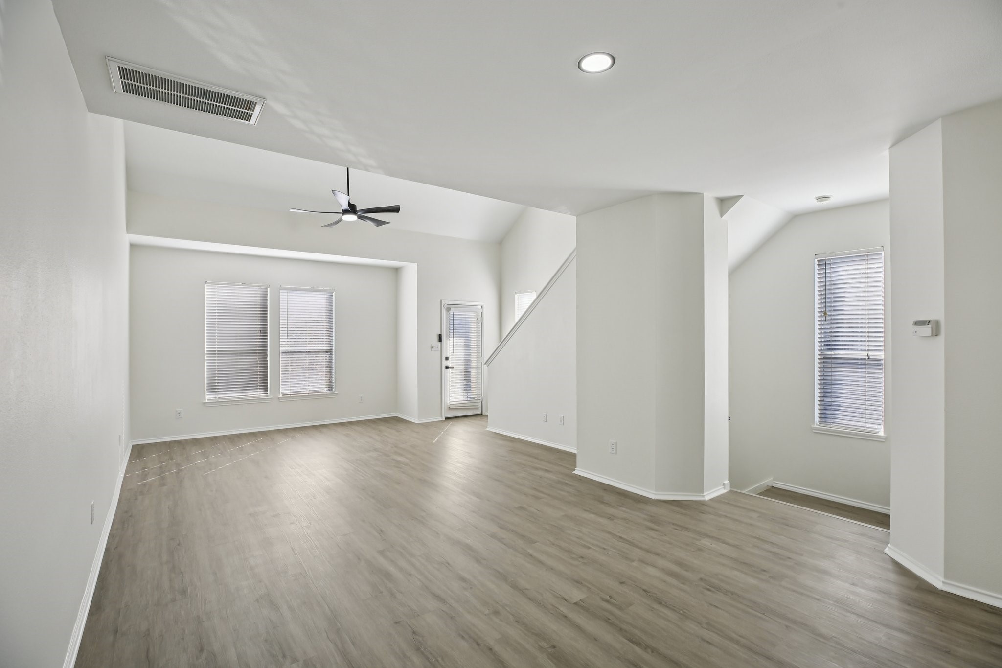 1705 Stuart Street Houston, TX 77004 - Photo 5 of 29